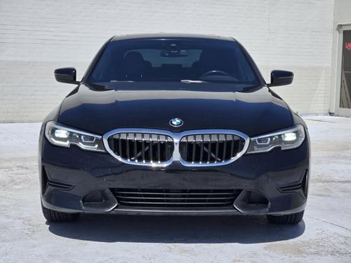 2020 BMW 330 i