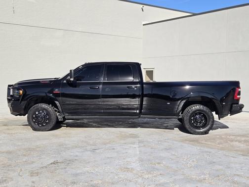 2022 RAM 3500 Limited
