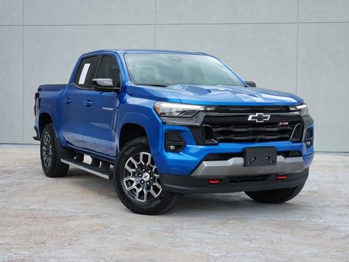 Glacier Blue Metallic 2023 Chevrolet Colorado 4WD Z71
