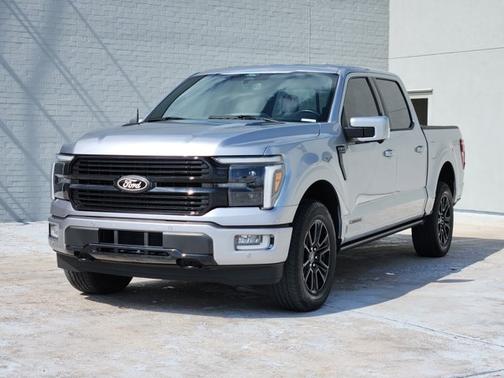 Iconic Silver Metallic 2024 Ford F-150 Platinum