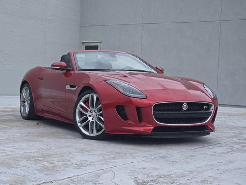2016 Jaguar F-TYPE R