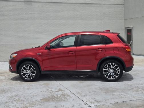 2017 Mitsubishi Outlander Sport ES 2.0