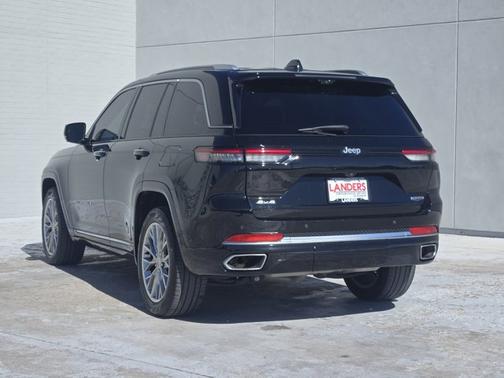 2023 Jeep Grand Cherokee Summit