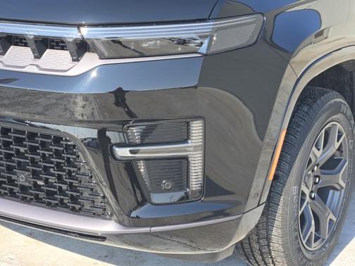 2026 Jeep Grand Wagoneer Limited Altitude