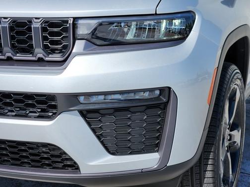 Silver Zynith 2026 Jeep Grand Cherokee L Limited