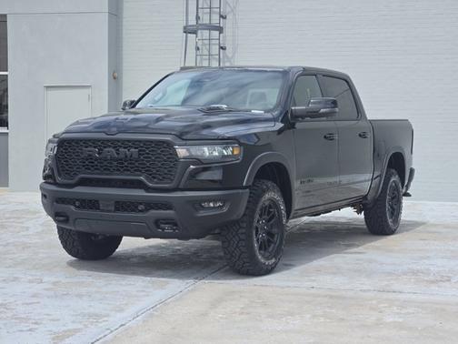 Diamond Black Crystal Pearlcoat 2026 RAM 1500 Rebel