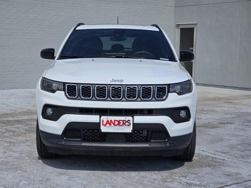 2024 Jeep Compass Latitude Lux