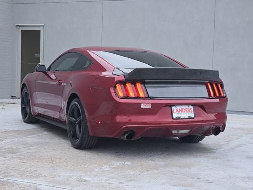 2017 Ford Mustang EcoBoost