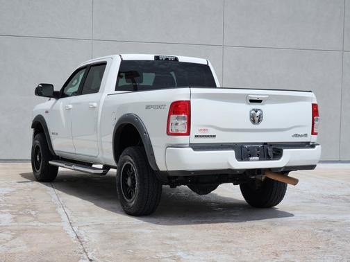Bright White Clearcoat 2019 RAM 2500 Big Horn
