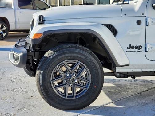 2025 Jeep Gladiator Sport S