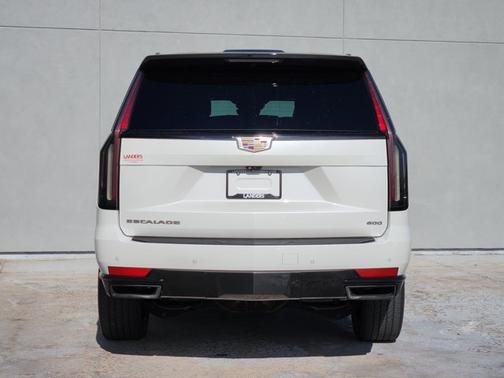 CRYSTAL WHITE T 2021 Cadillac Escalade Sport