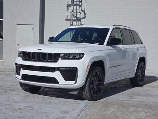 2026 Jeep Grand Cherokee Limited Reserve