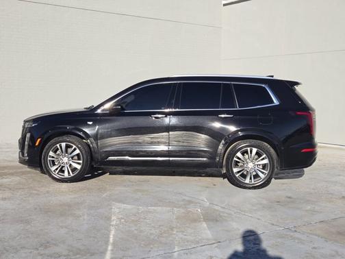 2022 Cadillac XT6 Premium Luxury