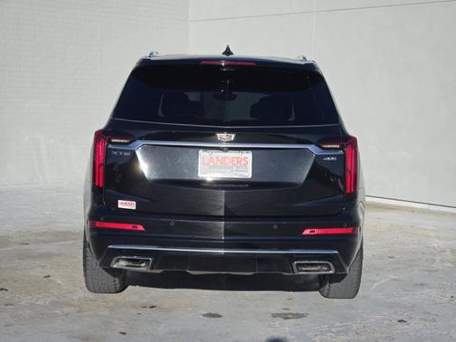 2022 Cadillac XT6 Premium Luxury