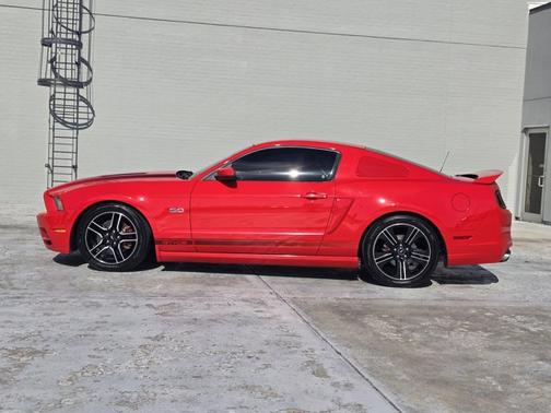 2014 Ford Mustang GT Premium