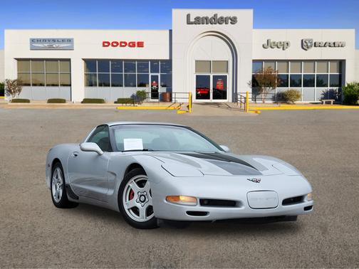 Sebring Silver Metallic 1999 Chevrolet Corvette 2DR CPE