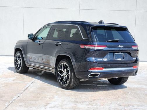 Midnight Sky 2024 Jeep Grand Cherokee Summit Reserve