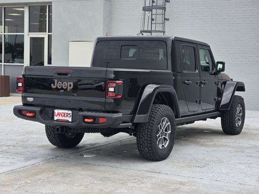 2025 Jeep Gladiator Mojave X