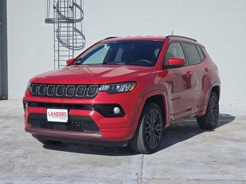 2023 Jeep Compass (RED) Edition