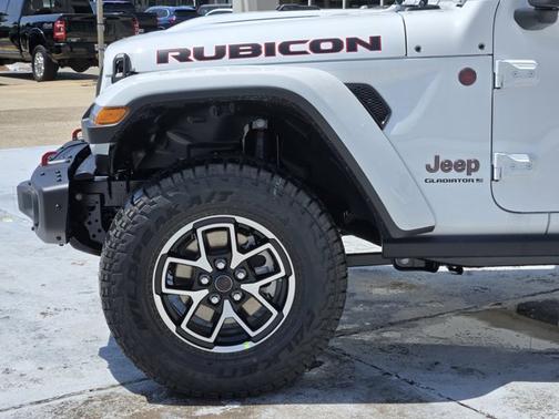 2025 Jeep Gladiator Rubicon X