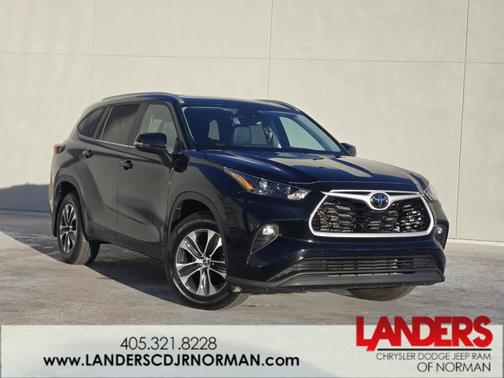 2024 Toyota Highlander XLE