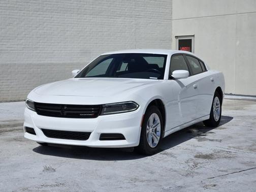 2022 Dodge Charger SE