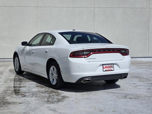 2022 Dodge Charger SE