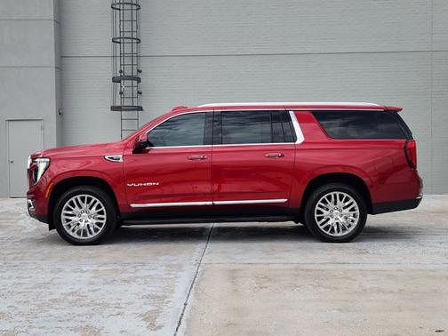 Volcanic Red Tintcoat 2025 GMC Yukon XL Elevation