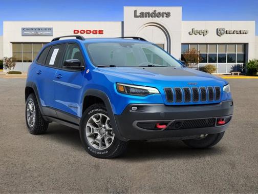 Hydro Blue Pearlcoat 2022 Jeep Cherokee Trailhawk