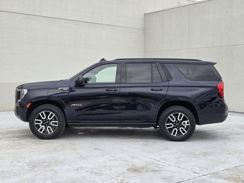 2021 GMC Yukon AT4