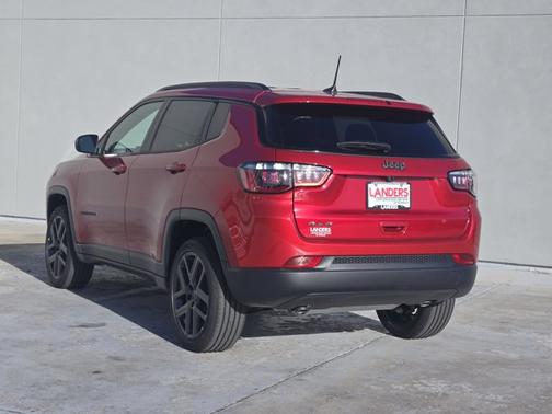 2026 Jeep Compass Latitude Altitude