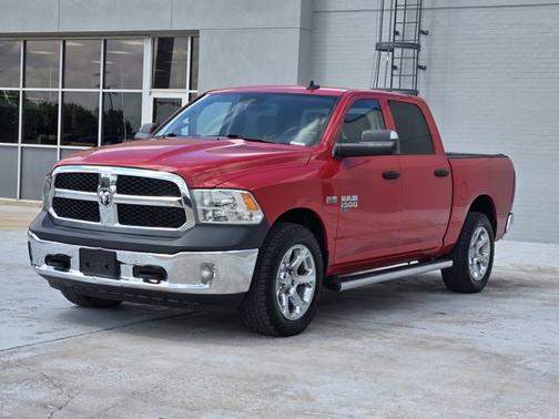 2022 RAM 1500 SLT