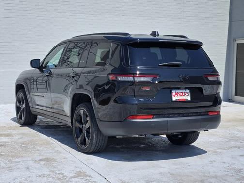 2022 Jeep Grand Cherokee L Altitude