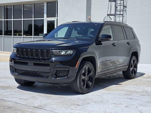 2022 Jeep Grand Cherokee L Altitude