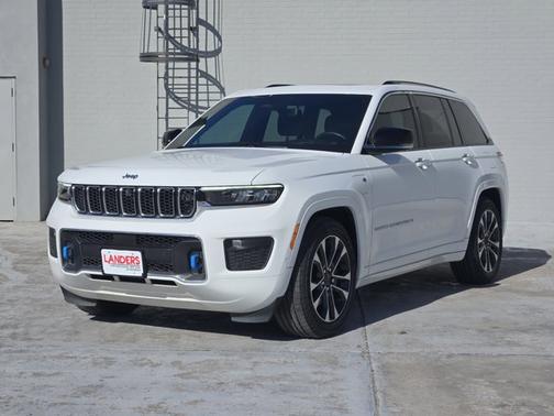 2022 Jeep Grand Cherokee 4xe Overland