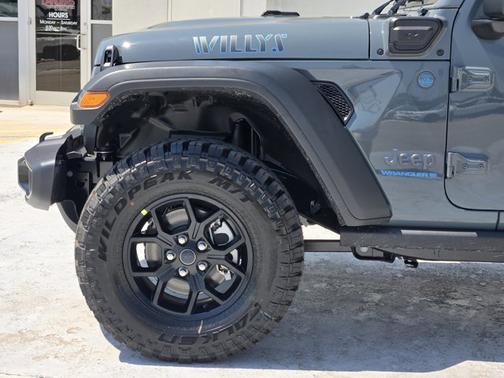 2025 Jeep Wrangler 4xe Willys