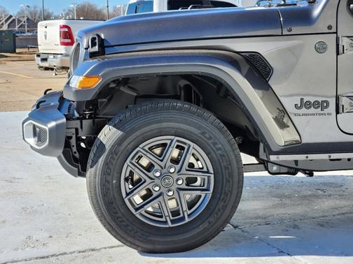 2025 Jeep Gladiator Sport S