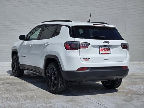 2026 Jeep Compass Latitude Altitude