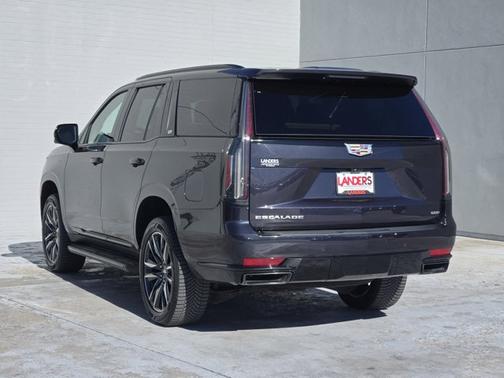 2022 Cadillac Escalade Sport Platinum