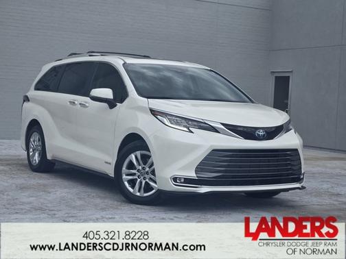 2021 Toyota Sienna Limited 7-Passenger