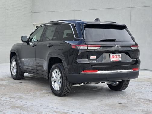 2025 Jeep Grand Cherokee Laredo X