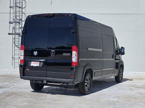 2026 RAM ProMaster 3500 High Roof