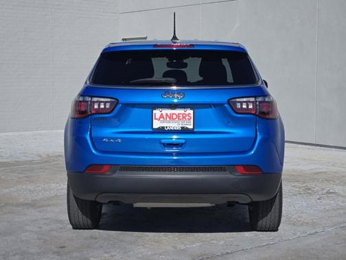 2023 Jeep Compass Sport