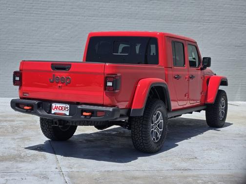 2025 Jeep Gladiator Mojave X