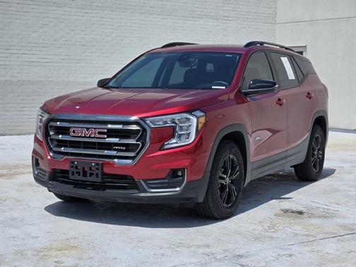 2024 GMC Terrain AT4