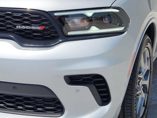 Triple Nickel 2026 Dodge Durango GT HEMI V8