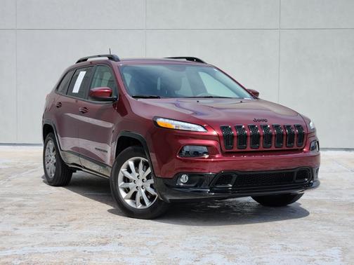 Velvet Red Pearlcoat 2018 Jeep Cherokee Latitude Tech Connect