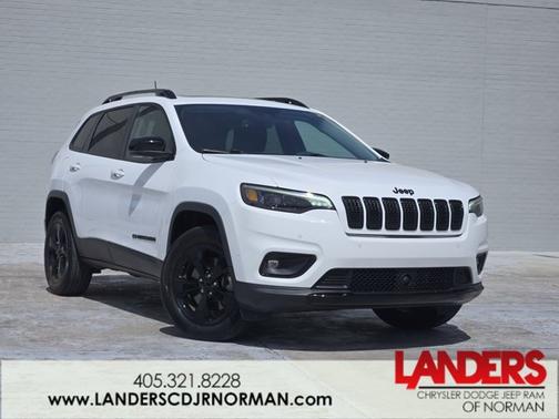 2023 Jeep Cherokee Altitude Lux