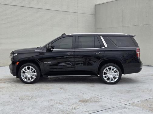2022 Chevrolet Tahoe High Country