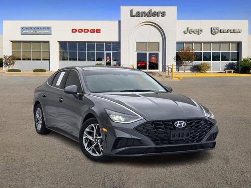 2023 Hyundai SONATA SEL